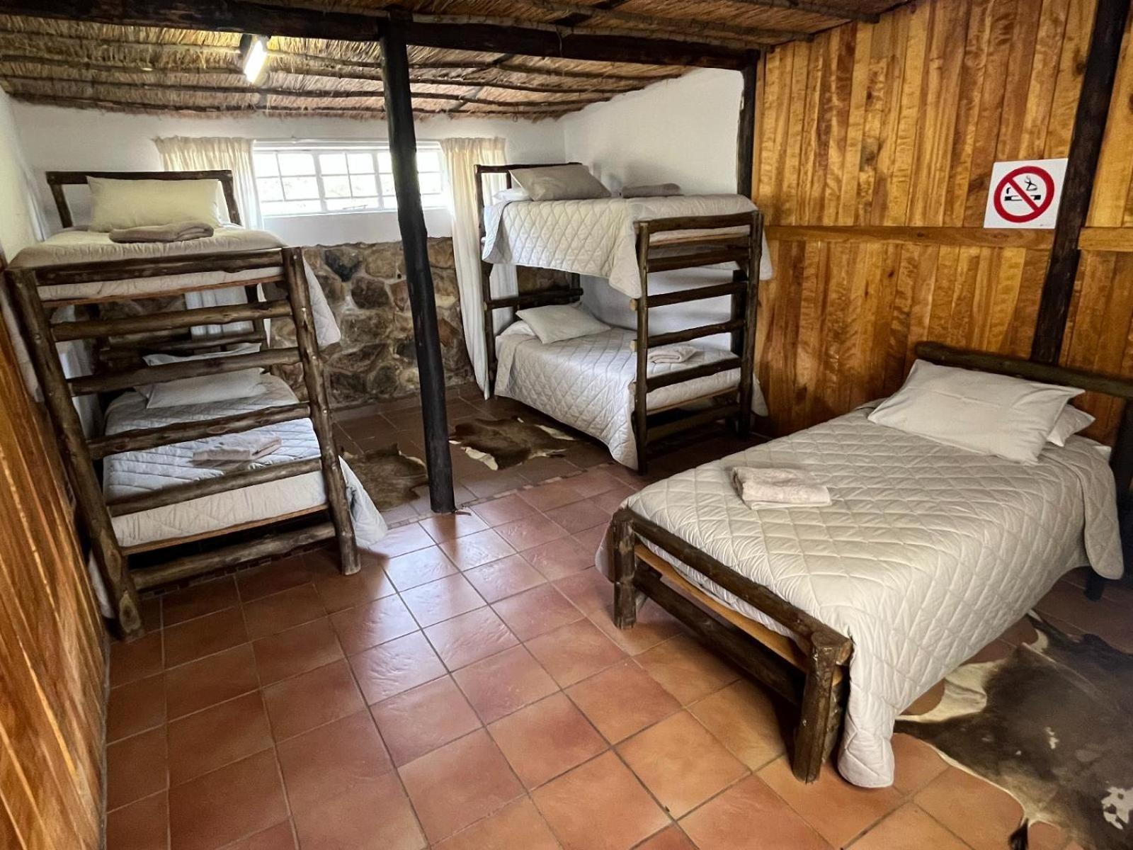 Uitzicht Private Nature Reserve And Lodge 富里斯堡 外观 照片